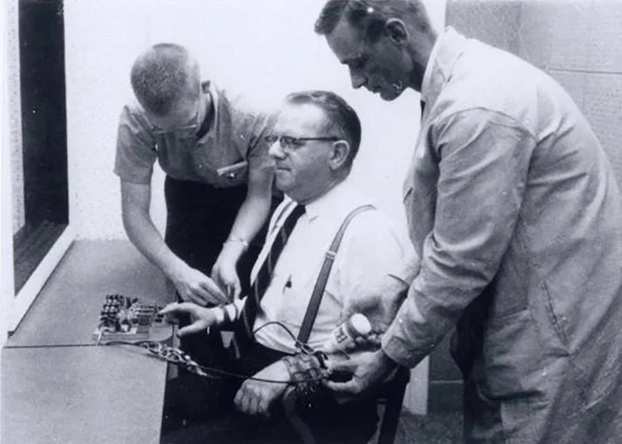 Stanley Milgram’s experiment
